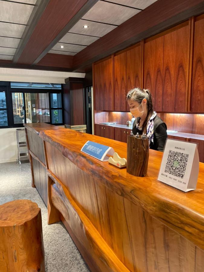 Weifeng Boutique Business Hotel - Zhanqian Branch Pingtung Kültér fotó