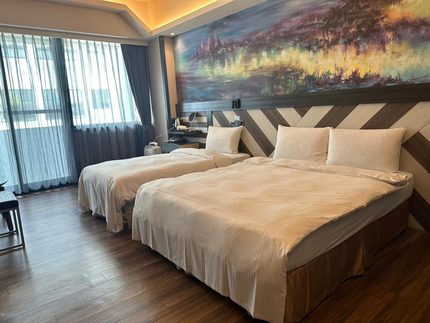 Weifeng Boutique Business Hotel - Zhanqian Branch Pingtung Kültér fotó
